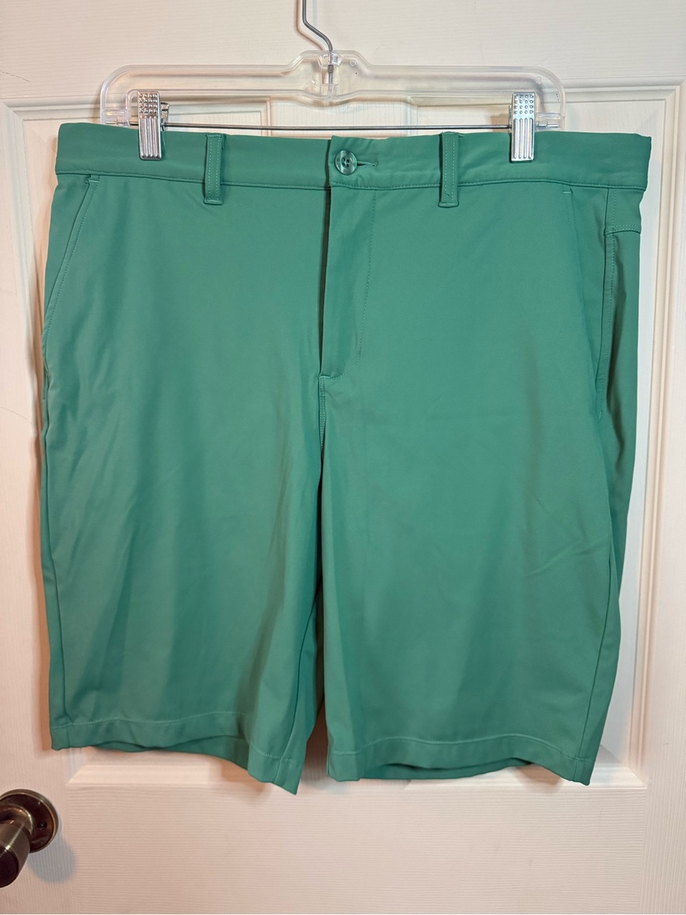 Graham Luxe Men's Green Performance Golf Shorts Size 36